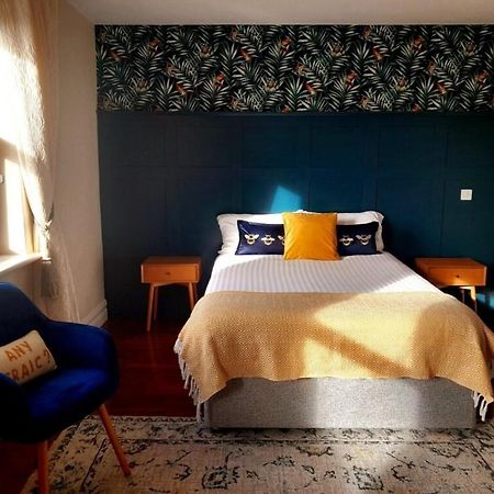 Cliffs View Self Catering @ Limestone Lodge ドゥーリン エクステリア 写真