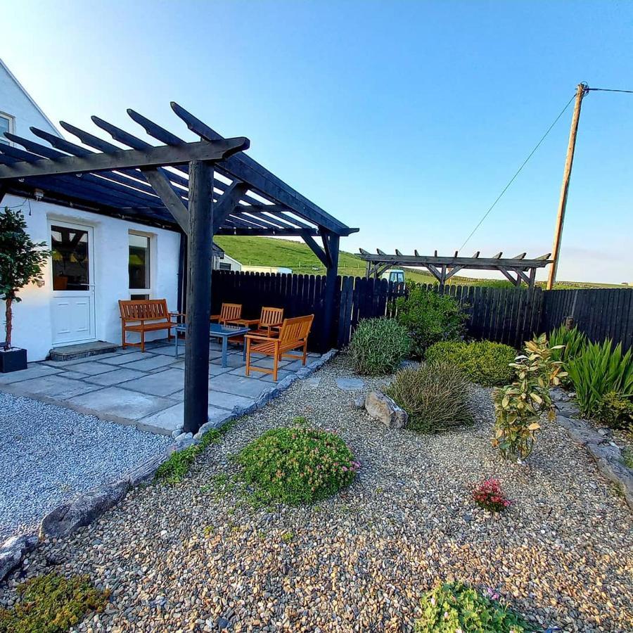 Cliffs View Self Catering @ Limestone Lodge ドゥーリン エクステリア 写真